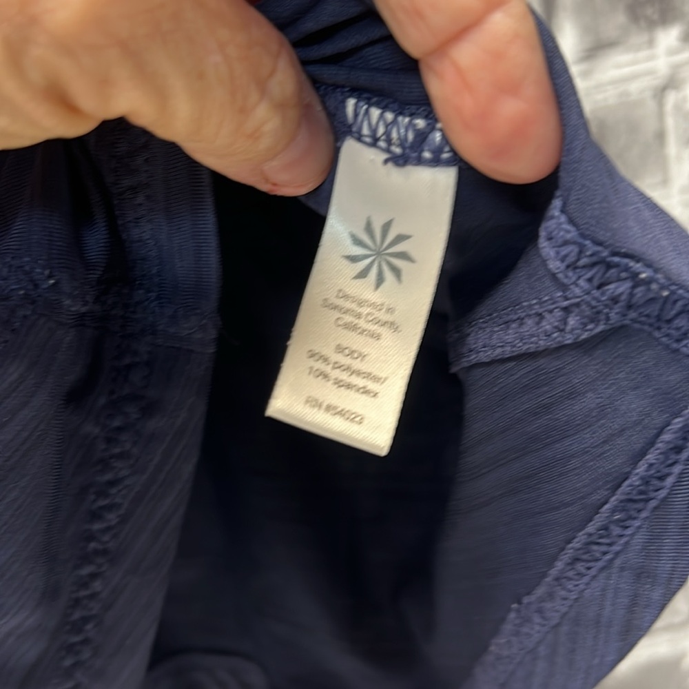 Athleta‎ top - Picture 6 of 10
